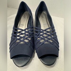 East 5th EF Open Toe Wedge Slip On Shoes, Navy Blue, Size 8.5M